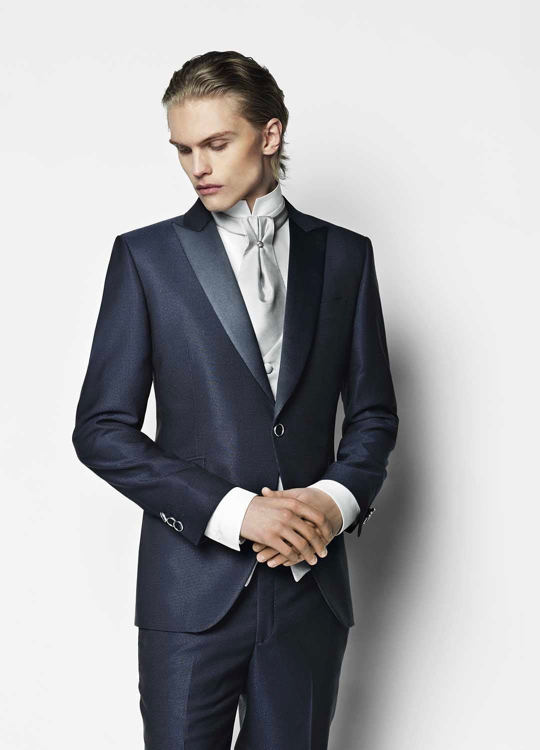 48JX136L - Glamour Atelier 1978