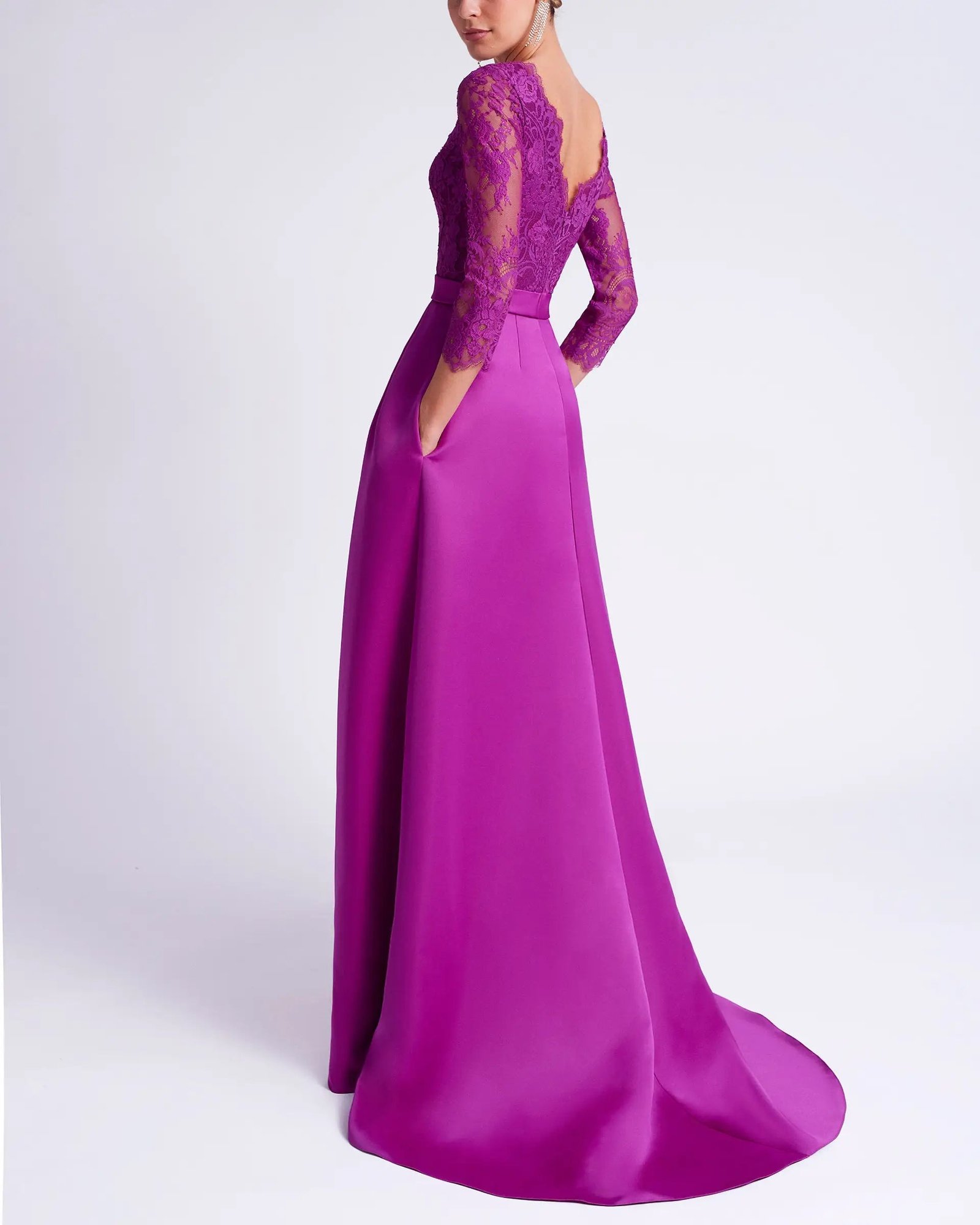 7T124 - Glamour Atelier 1978