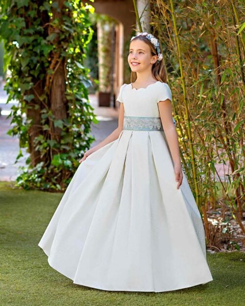 A753 - Glamour Atelier 1978