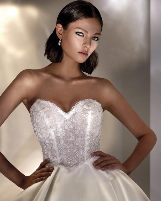 Ambria - Glamour Atelier 1978