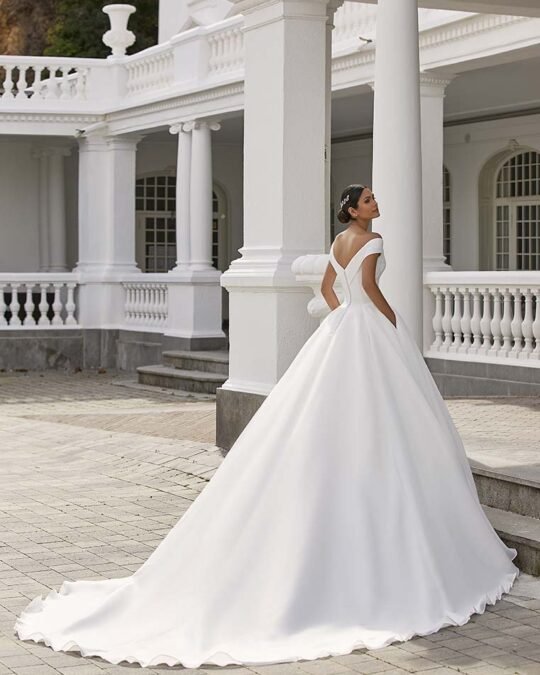 Farrah - Glamour Atelier 1978