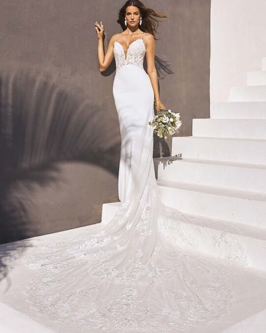 Izara - Glamour Atelier 1978