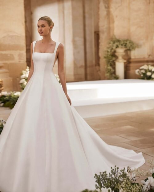 MONICA - Glamour Atelier 1978